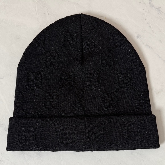 Gucci Black Logo Knit Beanie (sparkle) - Picture 3 of 3